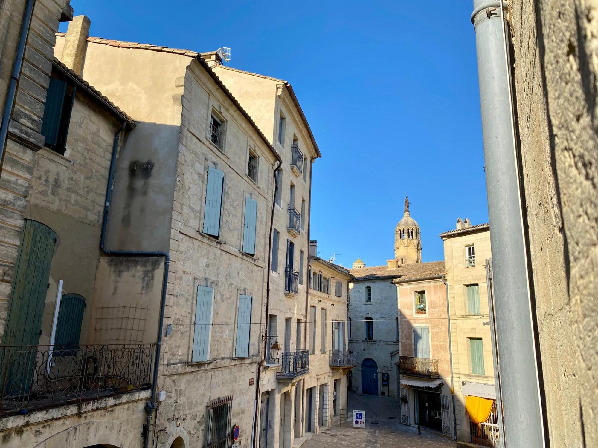 "La Suite" 3 Etoiles Uzes Exterior photo
